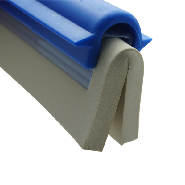 Zweiteiliger Wasserschieber