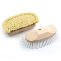 Bottichschrubber mit Holzkörper und Polyamid 6.12...